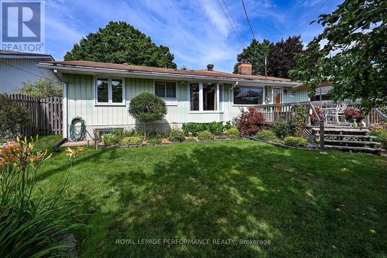 28652645/3025-linton-road/riverside-park-south/ottawa/ontario/K1V8H1_48