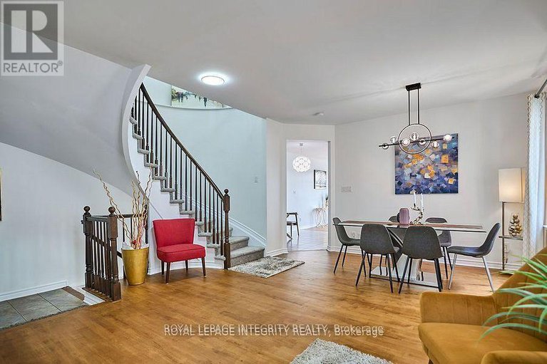 28619249/619-moorpark-avenue/emerald-meadowstrailwest/ottawa/ontario/K2M0B6_6
