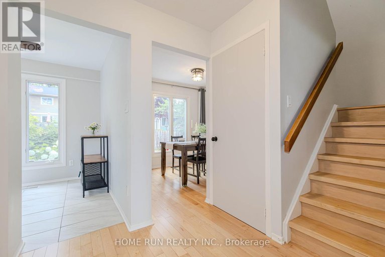 28636833/30-turret-court/glencairnhazeldean/ottawa/ontario/K2L2L1_10