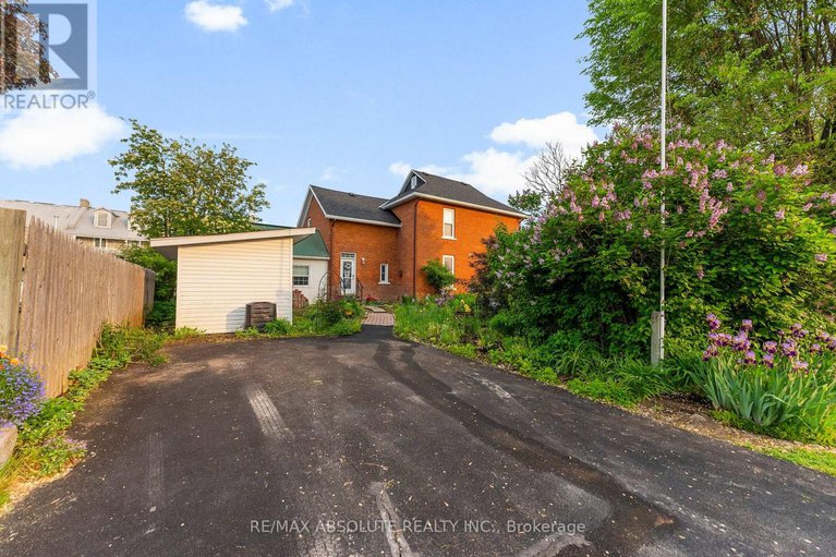28469418/167-macfarlane-street/pakenham/mississippi-mills/ontario/K0A2X0_33
