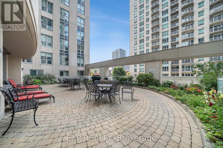28885811/2509-242-rideau-street/sandy-hill/ottawa/ontario/K1N0B7_31
