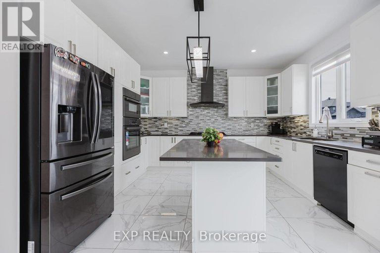 28637625/504-albert-boyd-private/huntley-ward-south-east/ottawa/ontario/K0A1L0_11