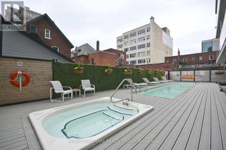 28810610/213-300-lisgar-street/ottawa-centre/ottawa/ontario/K2P0E2_27