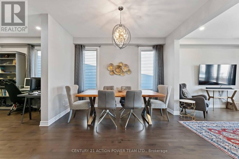 29512570/54-malachigan-crescent/avalon-west/ottawa/ontario/K4A1G6_18