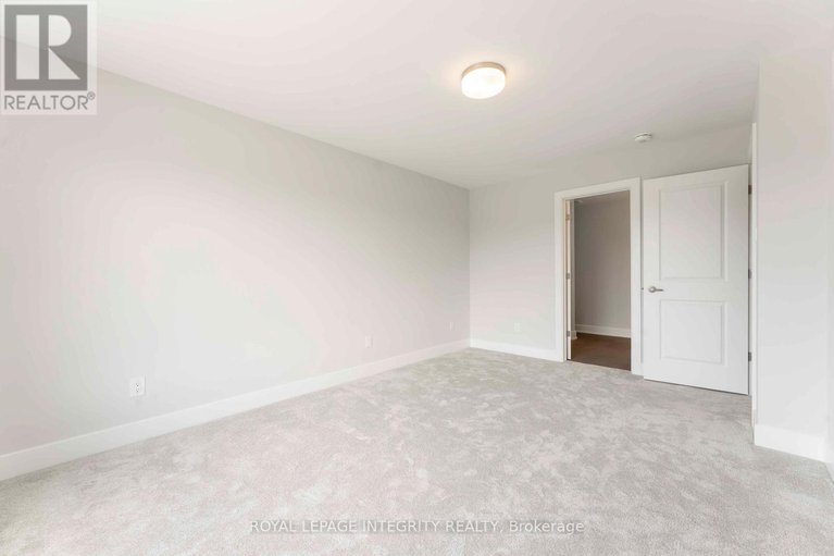 28638636/1182-cope-drive/stittsville-south/ottawa/ontario/K2S3C4_30
