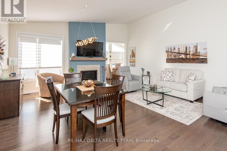 29669160/373-sterling-avenue/town-of-rockland/clarence-rockland/ontario/K2K0L4_10