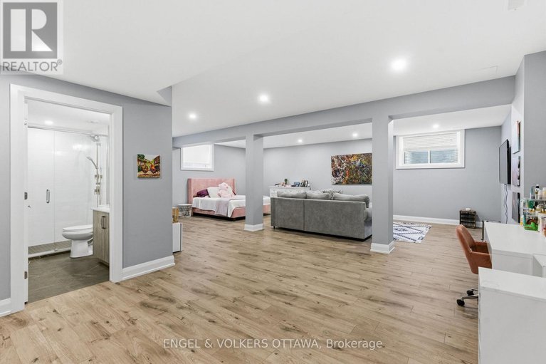 29245535/640-meadowridge-circle/carp/ottawa/ontario/K0A1L0_36