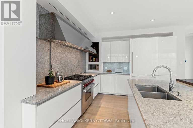 28371373/15-camwood-crescent/arlington-woods/ottawa/ontario/K2H7X1_10