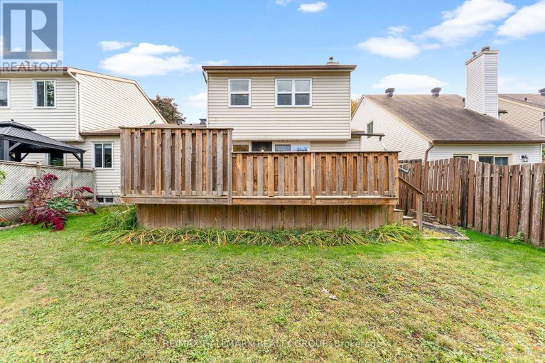 28978664/1075-avignon-court/orleans-wood/ottawa/ontario/K1C2N4_42