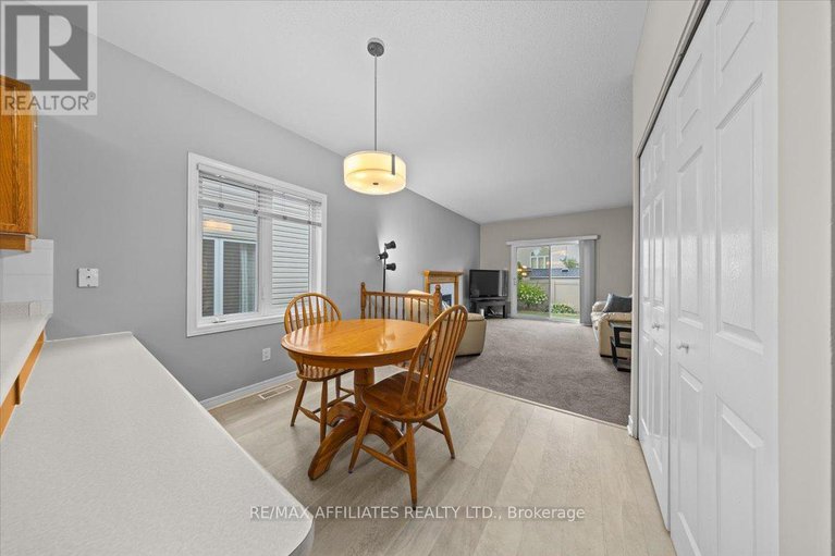 29019000/1147-mulder-avenue/fallingbrookgardenway-south/ottawa/ontario/K4A4G8_17