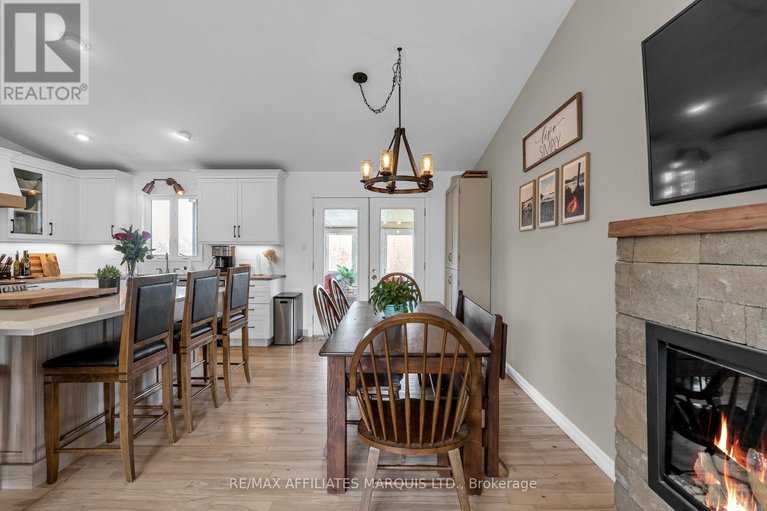 28797295/4239-county-rd-11-road/south-stormont-osnabruck-twp/south-stormont/ontario/K7R3L2_13