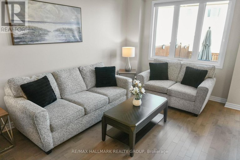 29292610/2534-river-mist-road/half-moon-bay/ottawa/ontario/K2C3H2_6