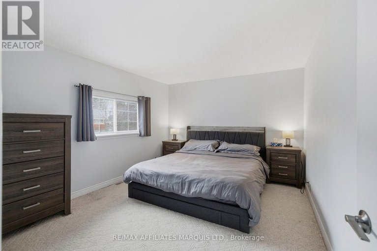 29603984/36-maple-street/ingleside/south-stormont/ontario/K0C1P0_13