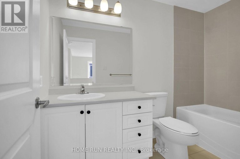 29532775/157-bending-way/hearts-desire/ottawa/ontario/K2J6N9_22