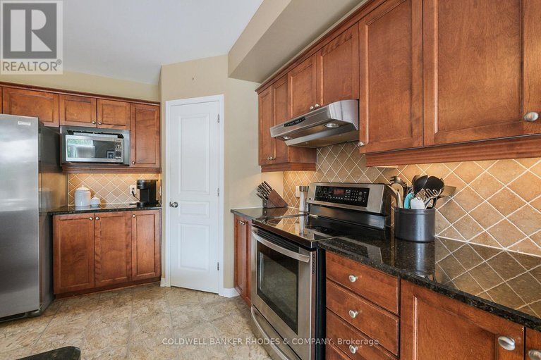28782903/175-destiny-private/fallingbrookgardenway-south/ottawa/ontario/K4A0K6_17