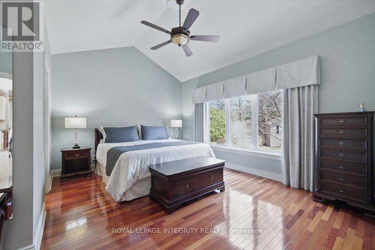 28570017/137-beaumont-avenue/town-of-rockland/clarence-rockland/ontario/K4K1R7_20