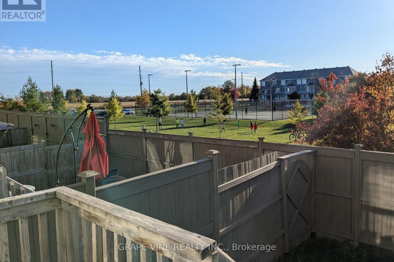 29049854/582-meadowcreek-circle/emerald-meadowstrailwest/ottawa/ontario/K2M0J8_43