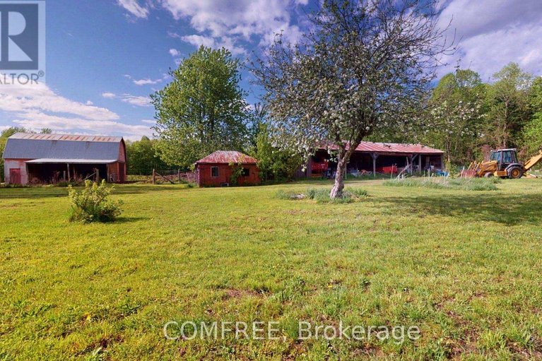 29498593/4437-county-road-12/south-stormont-osnabruck-twp/south-stormont/ontario/K0C1R0_34
