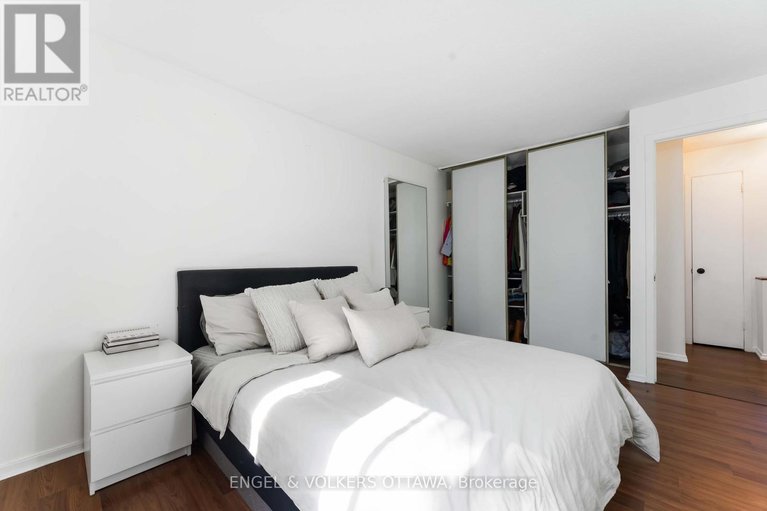 28946103/58-1375-bethamy-lane/beacon-hill-south/ottawa/ontario/K1J8P5_18