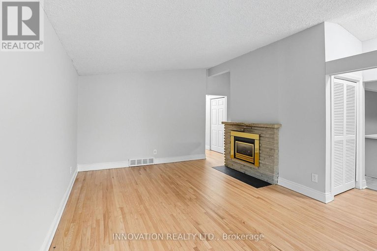 28969691/2302-horton-street/elmvale-acresurbandale/ottawa/ontario/K1G3E8_12