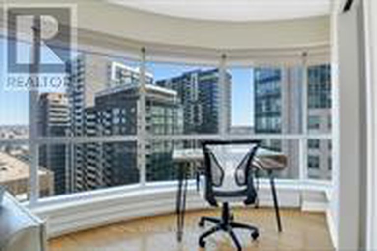 28713379/1704-234-rideau-street/sandy-hill/ottawa/ontario/K1N0A9_10
