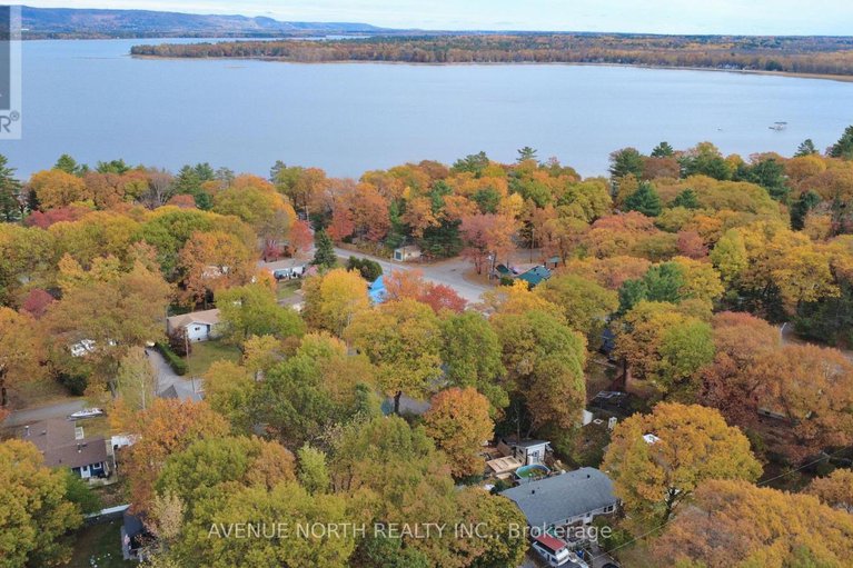 29034612/116-woods-road/constance-bay/ottawa/ontario/K0A3M0_39