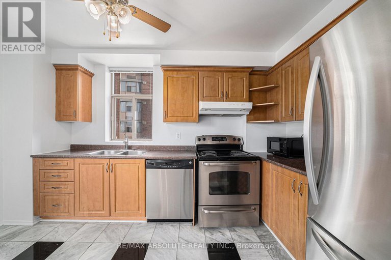28250685/203-2759-carousel-crescent/emerald-woodssawmill-creek/ottawa/ontario/K1T2N5_9