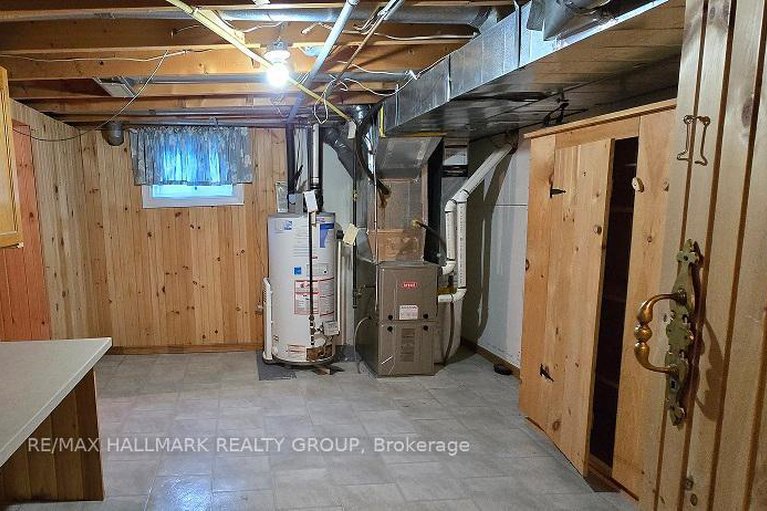 28400251/976-laporte-street/town-of-rockland/clarence-rockland/ontario/K4K1A5_32
