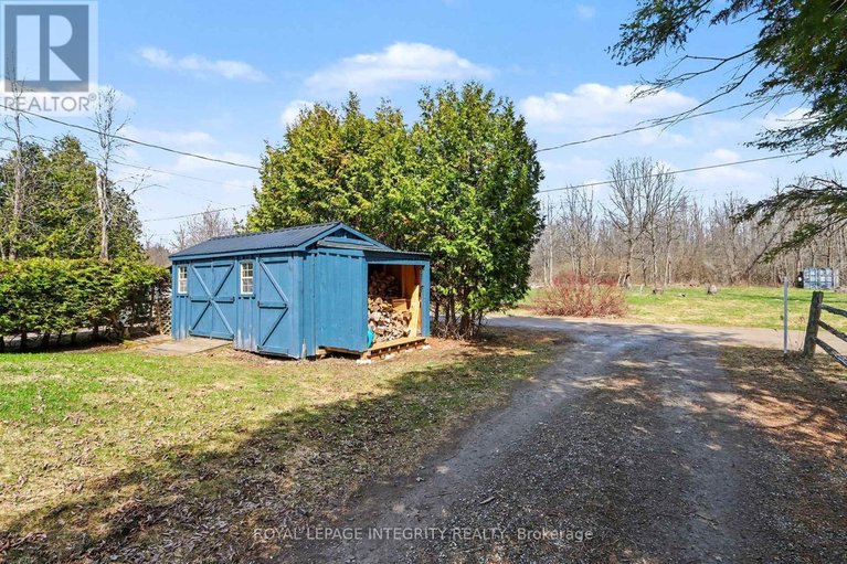 29642323/109-rideau-street-s/drummondnorth-elmsley-north-elmsley-twp/drummondnorth-elmsley/ontario/K7H3C7_3
