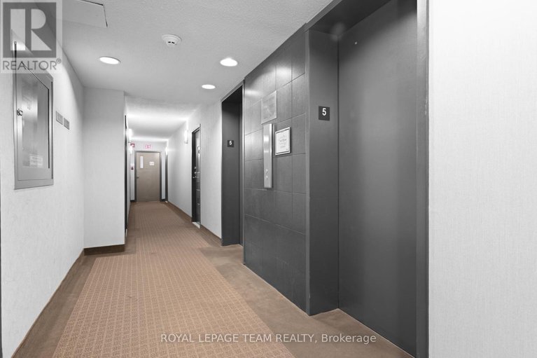 29008690/503-141-somerset-street-w/ottawa-centregolden-triangle/ottawa/ontario/K2P2H1_5