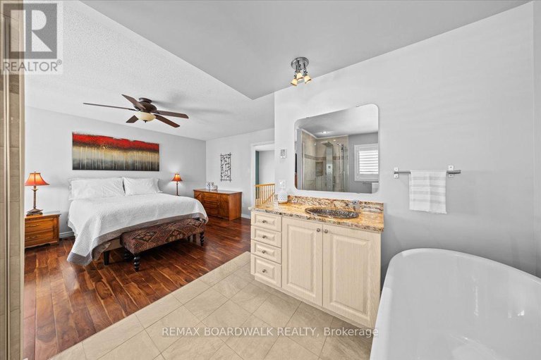 29349266/6355-sablewood-place/chapel-hill/ottawa/ontario/K1C7M3_25