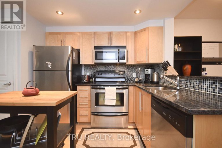 28363716/910-200-besserer-street/sandy-hill/ottawa/ontario/K1N0A7_6
