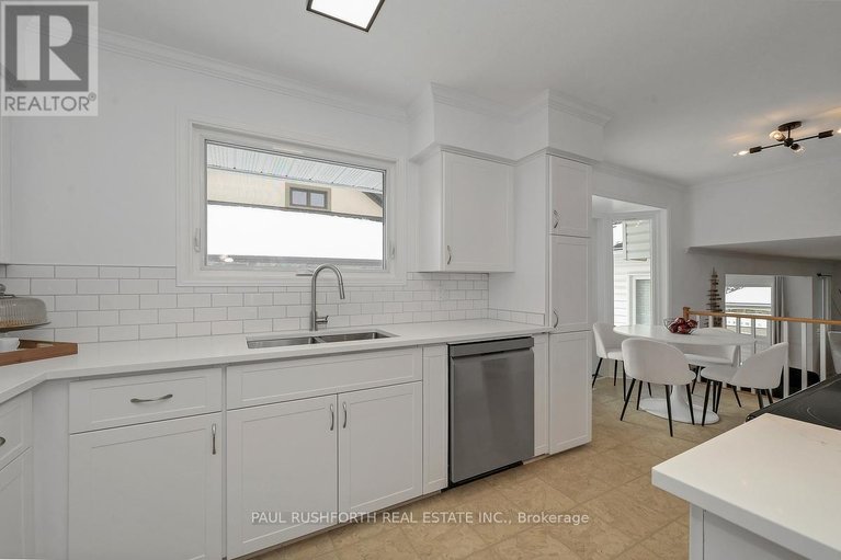 29509313/34-beverly-street/stittsville-central/ottawa/ontario/K2S0S2_16