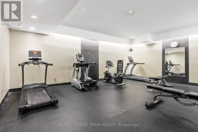 28484089/1111-2759-carousel-crescent/emerald-woodssawmill-creek/ottawa/ontario/K1T2N5_23
