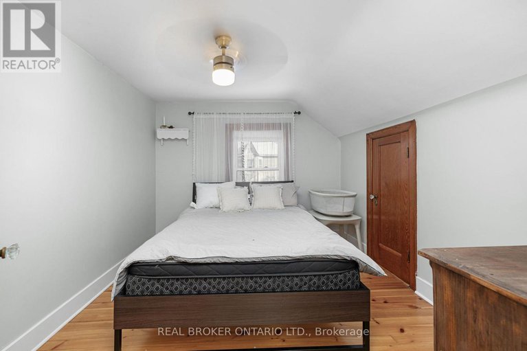 29175532/11505-queen-street/north-dundas-mountain-twp/north-dundas/ontario/K0E1J0_19