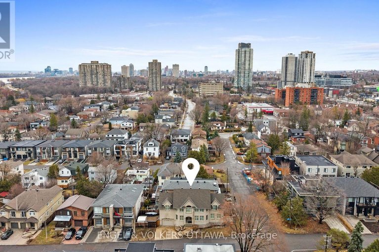 29614138/249-atlantis-avenue/westboro-west/ottawa/ontario/K2A1X9_32