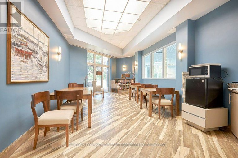 29600796/103-3099-carling-avenue/bayshore/ottawa/ontario/K2H5A6_37