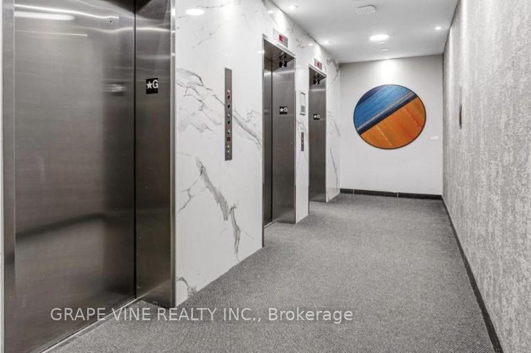 29215749/3705-805-carling-avenue/west-centre-town/ottawa/ontario/K2Y0C1_4