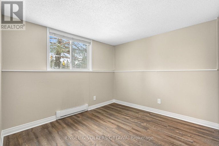 29541780/109-6532-bilberry-drive/orleans-wood/ottawa/ontario/K1C4N9_20