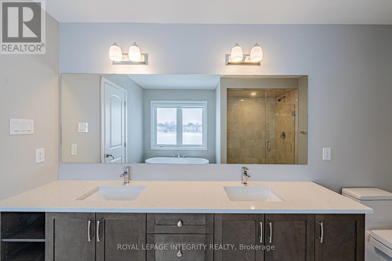 28842717/709-fenwick-way/stonebridge/ottawa/ontario/K2J7E2_23