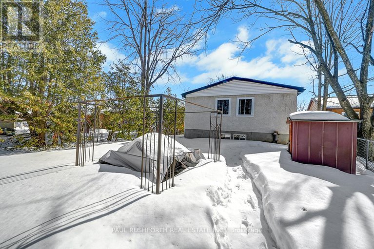 29437881/1401-mcmahon-avenue/emerald-woodssawmill-creek/ottawa/ontario/K1T1C2_47