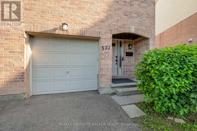 28611365/4-371-pickford-drive/katimavik/ottawa/ontario/K2L3P3_3