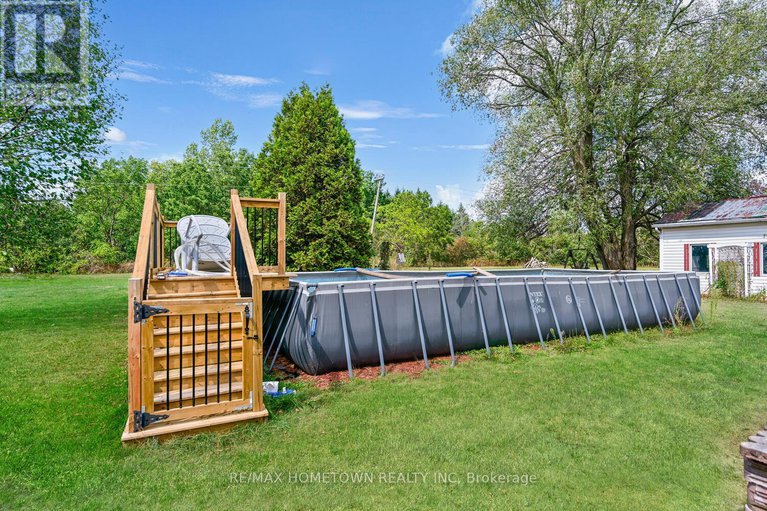 29152259/9-and-7-richmond-street/augusta-twp/augusta/ontario/K0E1P0_9