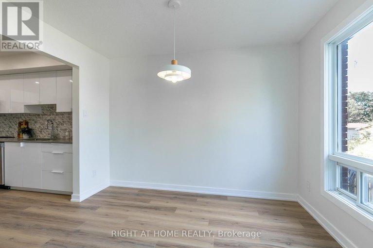 28803490/15-2669-southvale-drive/sheffield-glenindustrial-park/ottawa/ontario/K1B4V2_5