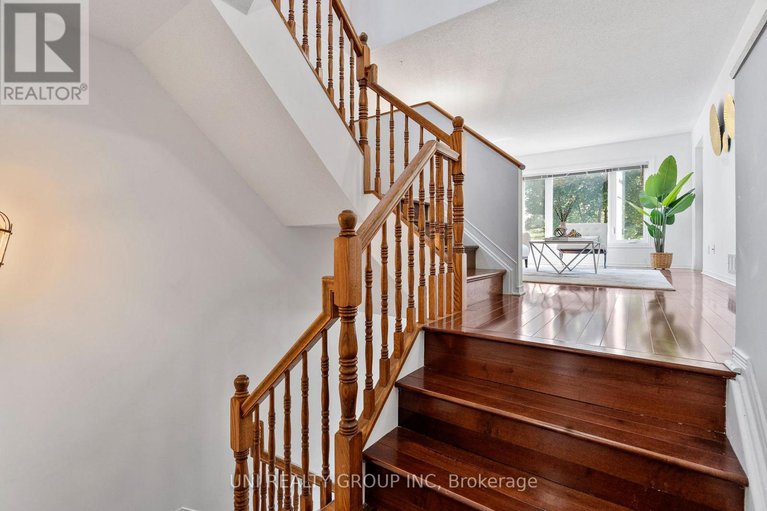 28876719/6134-red-willow-drive/chapel-hill/ottawa/ontario/K1C7J8_7