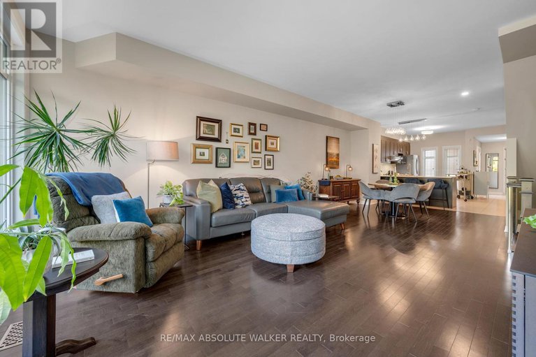 28970397/49-aveia-private/springridgeeast-village/ottawa/ontario/K4A0X1_14