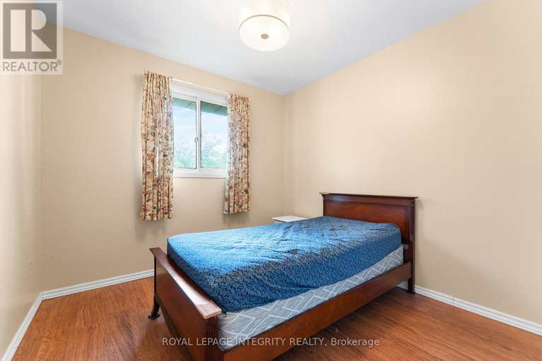 28928918/17-second-avenue/village-of-russell/russell/ontario/K4R1E2_14