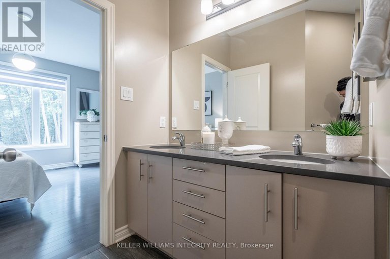 28375075/1126-beckett-crescent/stittsville-south/ottawa/ontario/K2S0Z1_30