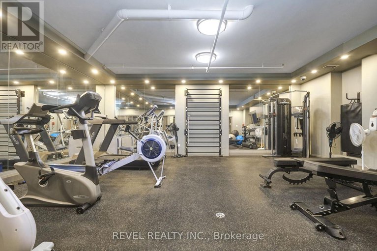 29439631/1403-20-the-driveway-drive/ottawa-centregolden-triangle/ottawa/ontario/K2P1C8_26