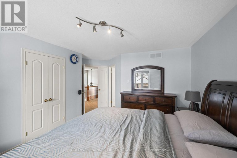 29426384/6a-rosetta-avenue/barrhaven-east/ottawa/ontario/K2G6T5_16